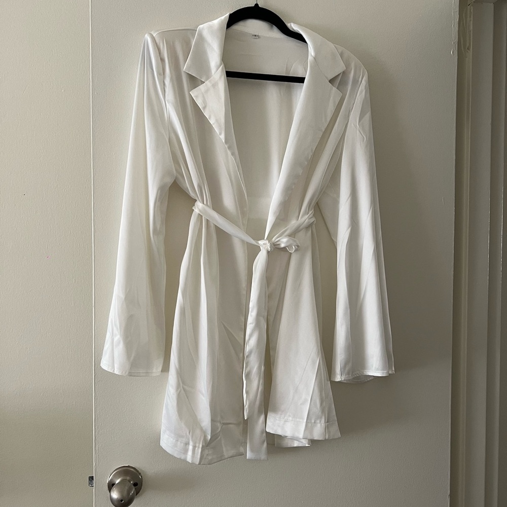 Satin kimono